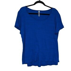 LuLaRoe Blue Tee - Size 2XL - GUC